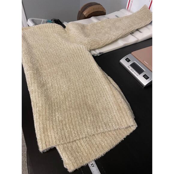 Carducci Sweater Womens Large Beige Ribbed Button Front Fuzzy Knit Soft Cardigan - Picture 6 of 7